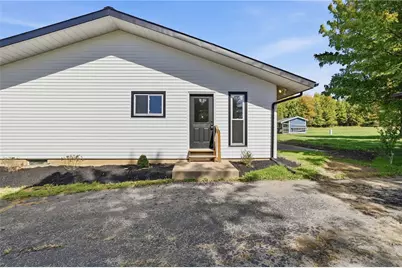 108 Oak Street, Slippery Rock, PA 16057 - Photo 4