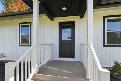 108 Oak Street, Slippery Rock, PA 16057 - Photo 2
