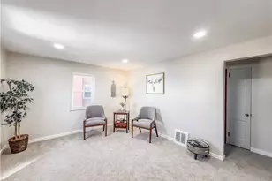 3733 Rebecca St, Pittsburgh, PA 15234 - Photo 2