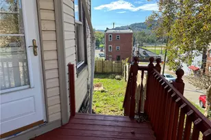 605 2nd St, Pitcairn, PA 15140 - Photo 4