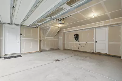 1204 Pointe View Drive, Adams Township, PA 16046 - Photo 36