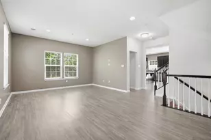 2405 Pointe View Dr, Adams Township, PA 16046 - Photo 6