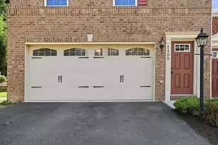 2405 Pointe View Dr, Adams Township, PA 16046 - Photo 2