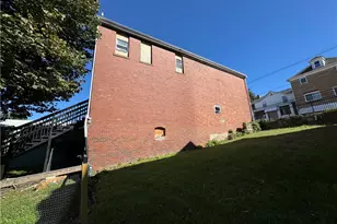244-246 Brown St, Everson, PA 15631 - Photo 4