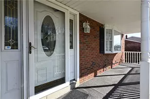 5015 Elmwood Dr, Pittsburgh, PA 15227 - Photo 6
