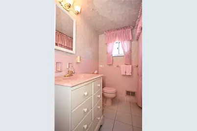 5015 Elmwood Dr, Pittsburgh, PA 15227 - Photo 28