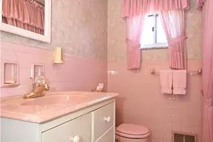 5015 Elmwood Dr, Pittsburgh, PA 15227 - Photo 28