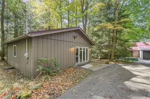 182 S Peninsula Dr, Indian Lake Boro, PA 15926 - Photo 34