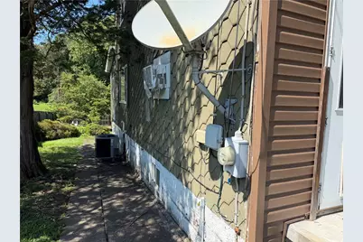 401 2nd St, East Bethlehem, PA 15368 - Photo 6