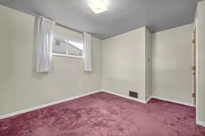 107 Connie Park Drive, Kennedy Township, PA 15136 - Photo 22