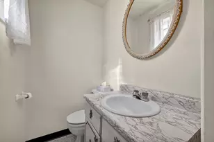 107 Connie Park Dr, Kennedy Township, PA 15136 - Photo 18