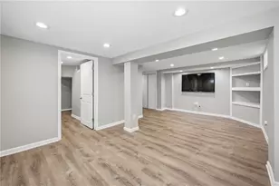274 S Oakdale Ave, Hermitage, PA 16148 - Photo 34