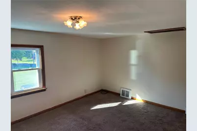 174 Chew St, Wayne Township, PA 16157 - Photo 16
