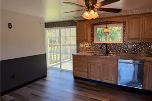 1049 School Rd, Allegheny Township, PA 15656 - Photo 8