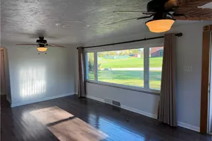 1049 School Rd, Allegheny Township, PA 15656 - Photo 6
