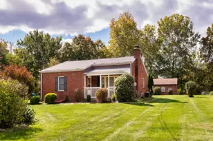 107 Hemlock Dr, Peters Township, PA 15317 - Photo 2