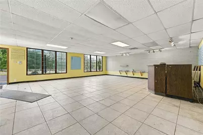 3749 W State St, Mahoning Township, PA 16116 - Photo 2