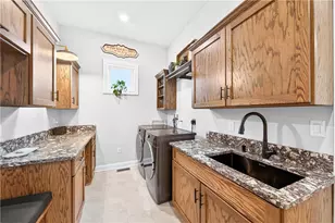 2025 Froman Dr, Economy, PA 15005 - Photo 22