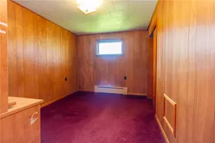 323 Indiana Ave, Avonmore, PA 15618 - Photo 16