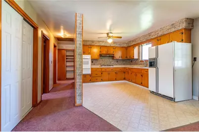 323 Indiana Ave, Avonmore, PA 15618 - Photo 8