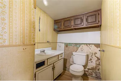 323 Indiana Ave, Avonmore, PA 15618 - Photo 24