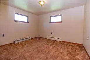 323 Indiana Ave, Avonmore, PA 15618 - Photo 18