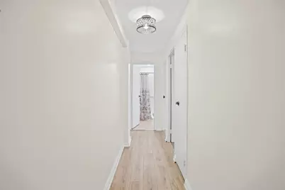4601 Fifth #521, Pittsburgh, PA 15213 - Photo 18