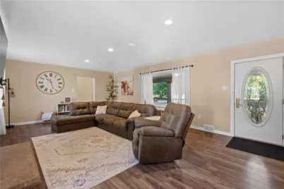 2724 20th Street Ext, Chippewa Township, PA 15010 - Photo 6