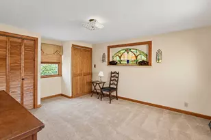 223 Elm St, Vandergrift, PA 15629 - Photo 16