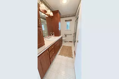 321 Comanche Dr, Rostraver, PA 15012 - Photo 14