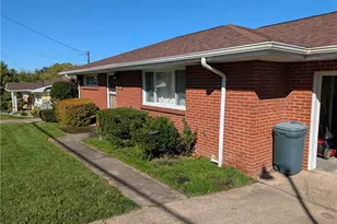 427 Belrose Dr, Rostraver, PA 15012 - Photo 2