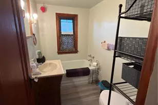 215 Lowell St, Vandergrift, PA 15690 - Photo 4
