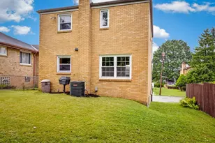 1638 Hawthorne St, Pittsburgh, PA 15201 - Photo 24