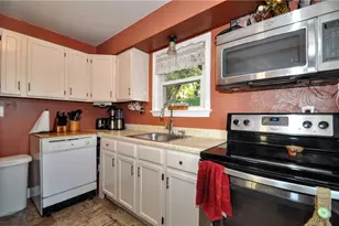 2403 Longcrest Ave, Bethel Park, PA 15102 - Photo 24