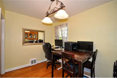 2403 Longcrest Ave, Bethel Park, PA 15102 - Photo 22