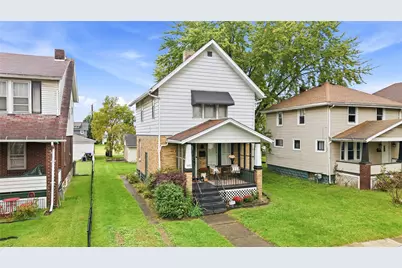 662 Stambaugh Ave, Sharon, PA 16146 - Photo 2
