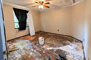 409 Prospect Ave, Donora, PA 15033 - Photo 22