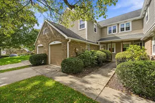 1580 St Andrews Dr, Oakmont, PA 15139 - Photo 2