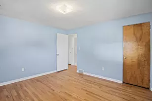 1403 Lakeside Dr, Pittsburgh, PA 15101 - Photo 10