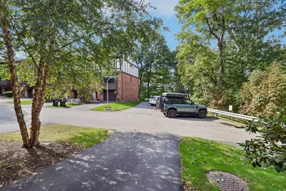 456 Allenberry Drive, Ross Twp, PA 15237 - Photo 2