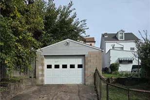 2404 & 2405 Cobden St, Pittsburgh, PA 15203 - Photo 6
