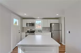 732 Pershing St, Ellwood City, PA 16117 - Photo 12