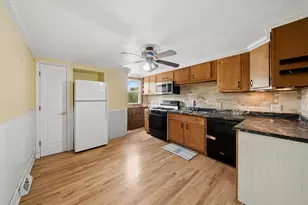 8013 Saltsburg Rd, Pittsburgh, PA 15239 - Photo 10