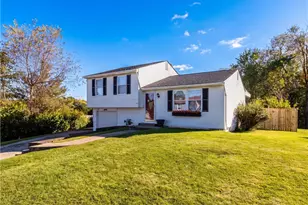 3098 Countryside Dr, Pittsburgh, PA 15101 - Photo 2