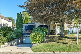 1329 Stanley Dr, Pittsburgh, PA 15147 - Photo 1