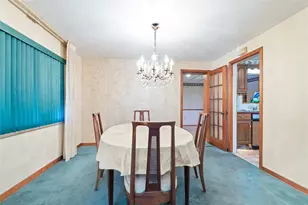 1329 Stanley Dr, Pittsburgh, PA 15147 - Photo 6