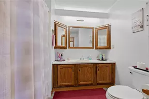 609 Lark Ln, Washington Township, PA 15613 - Photo 12