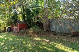 1529 Hawthorne St, Pittsburgh, PA 15201 - Photo 38