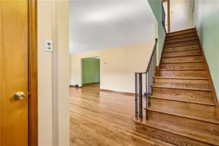 1529 Hawthorne St, Pittsburgh, PA 15201 - Photo 2