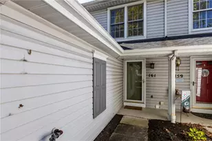 161 Westbrooke Ln, Findlay Township, PA 15108 - Photo 2